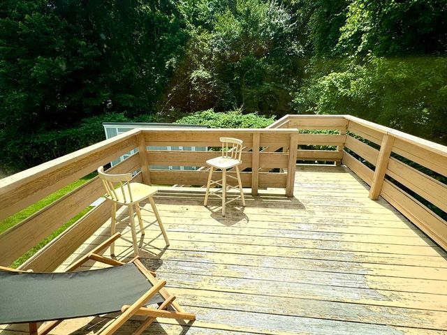 539 Pulpit Hill Rd, Amherst, MA 01002