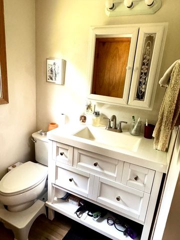 539 Pulpit Hill Rd, Amherst, MA 01002