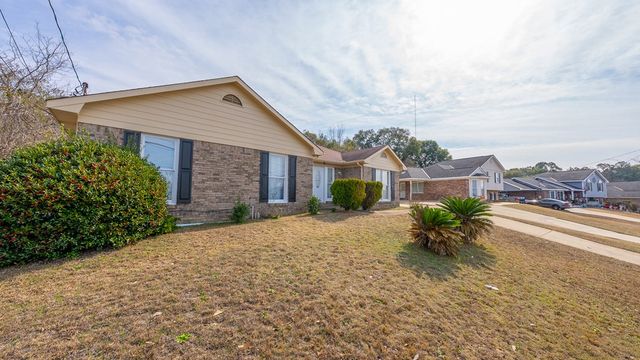 132 Sweetwater Drive, Columbus, GA 31907