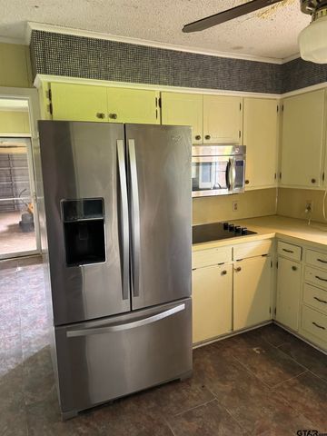 992 C R 1147 N, Tyler, TX 75704