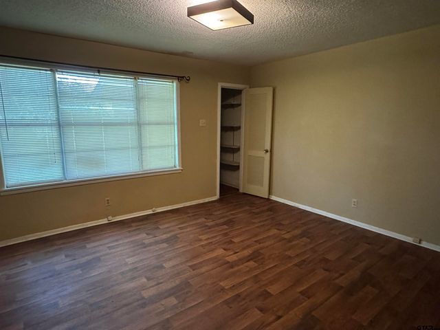992 C R 1147 N, Tyler, TX 75704