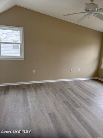 27 Runyon Avenue, Freehold, NJ 07728