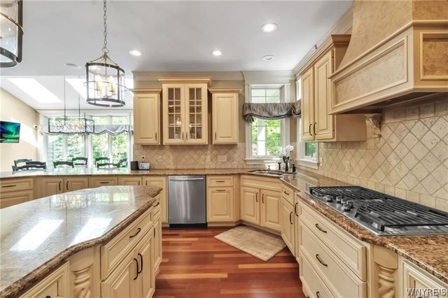 5007 Rockhaven Drive, Clarence, NY 14031