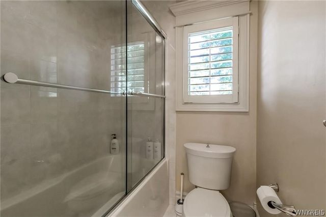 5007 Rockhaven Drive, Clarence, NY 14031