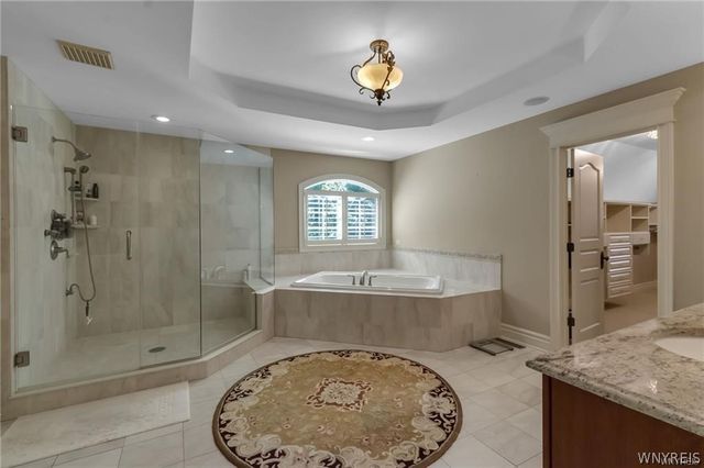 5007 Rockhaven Drive, Clarence, NY 14031