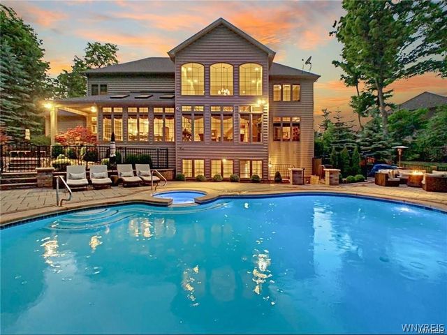 5007 Rockhaven Drive, Clarence, NY 14031