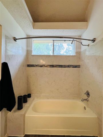 7823 Trail Blazer Drive, Houston, TX 77040