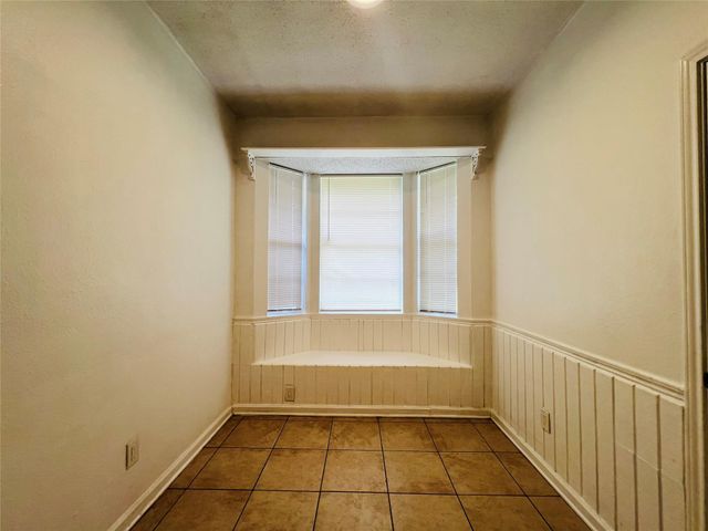 7823 Trail Blazer Drive, Houston, TX 77040