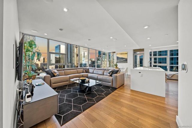 1388 Kettner Blvd 1706, San Diego, CA 92101