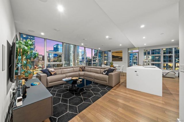 1388 Kettner Blvd 1706, San Diego, CA 92101