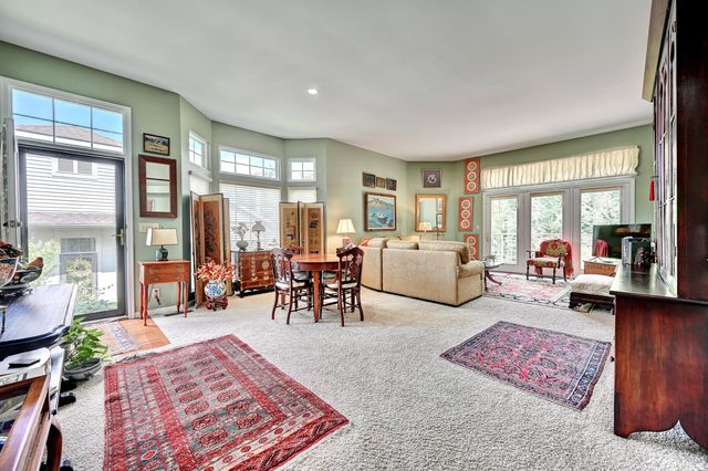 535 Fincastle Lane, Fort Wright, KY 41011