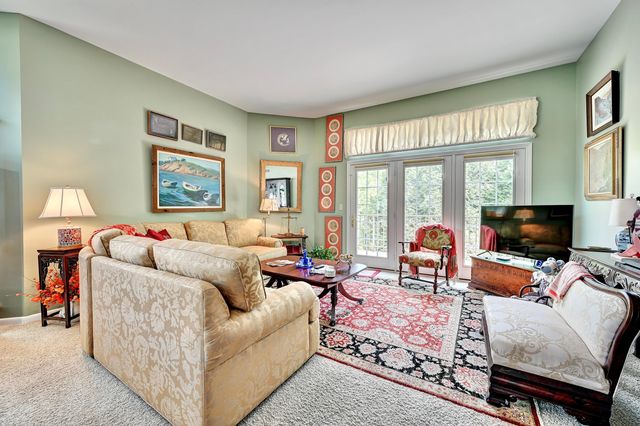 535 Fincastle Lane, Fort Wright, KY 41011