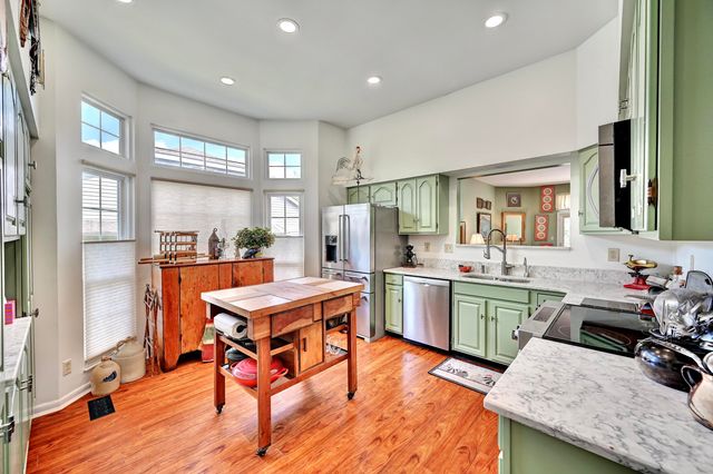 535 Fincastle Lane, Fort Wright, KY 41011