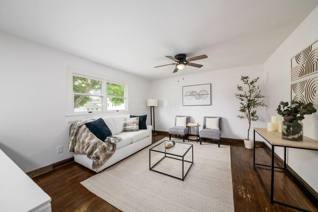 450 Flintwood Drive, Columbus, OH 43230