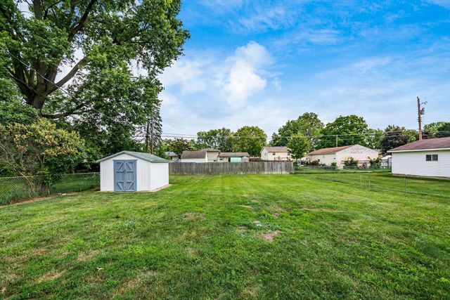 450 Flintwood Drive, Columbus, OH 43230