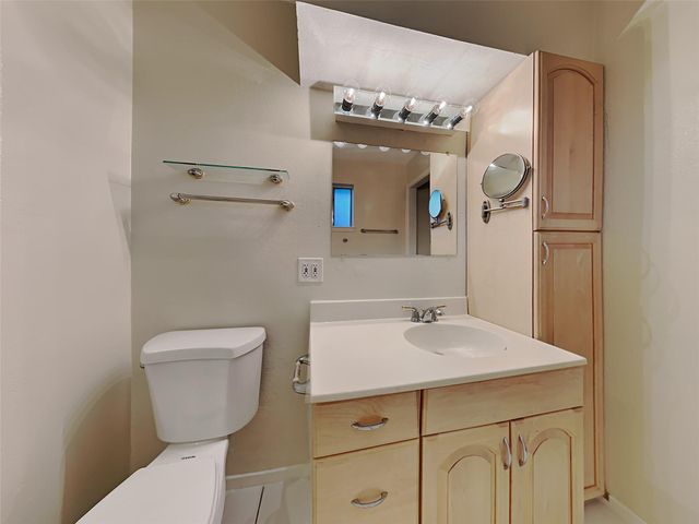 16418 Forest Bend Avenue, Friendswood, TX 77546