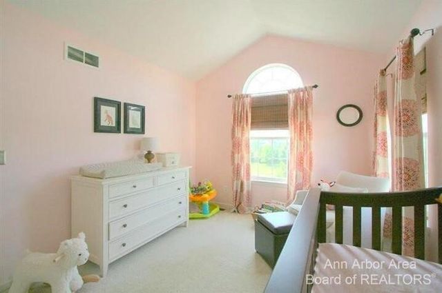 3012 Orinoco Lane, Ypsilanti, MI 48197