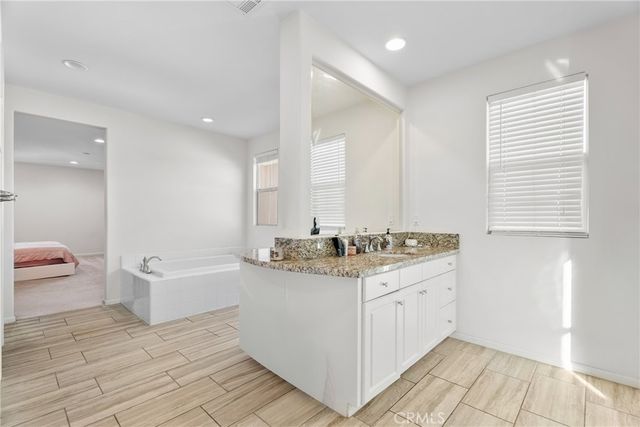 27606 Skylark Lane, Saugus, CA 91350