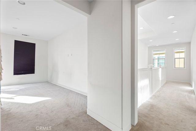 27606 Skylark Lane, Saugus, CA 91350