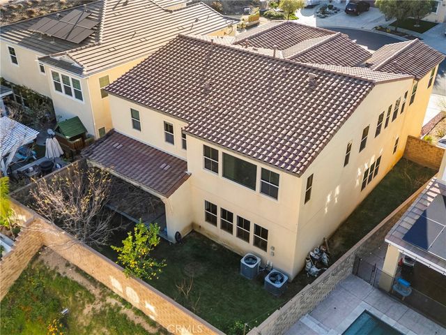 27606 Skylark Lane, Saugus, CA 91350