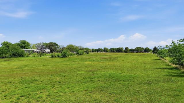 155 Basin Springs Road, Sadler, TX 76264