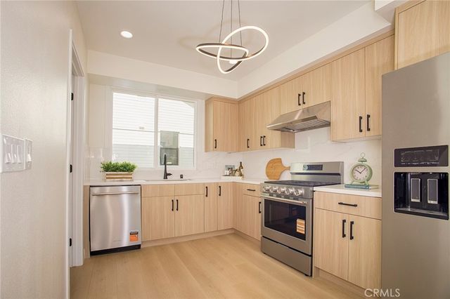 1025 La Cadena A, Arcadia, CA 91007