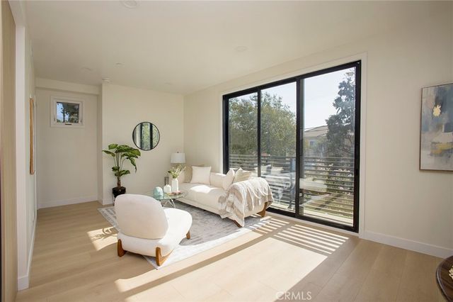 1025 La Cadena A, Arcadia, CA 91007