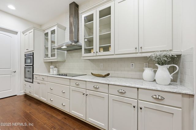 410 WINGSTONE Drive, Jacksonville, FL 32081