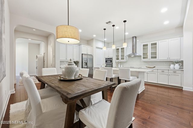 410 WINGSTONE Drive, Jacksonville, FL 32081