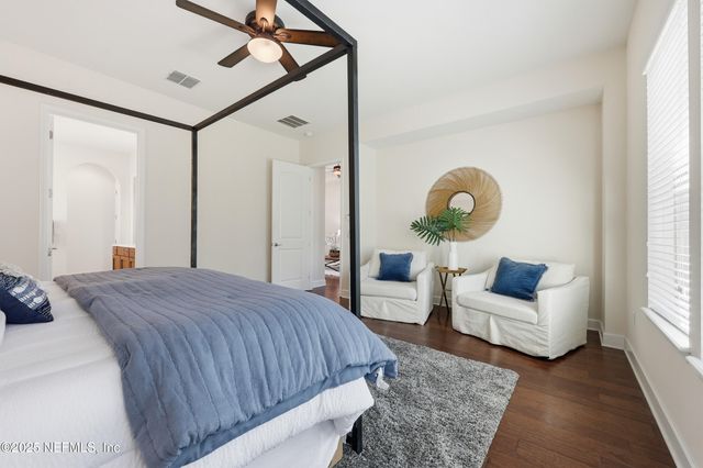 410 WINGSTONE Drive, Jacksonville, FL 32081