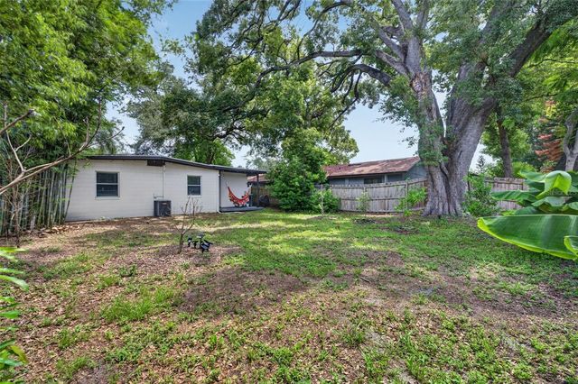 1822 CANTON STREET, Orlando, FL 32803