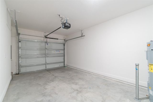 32129 POND APPLE BEND, San Antonio, FL 33576
