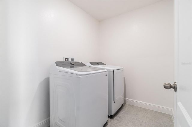 32129 POND APPLE BEND, San Antonio, FL 33576