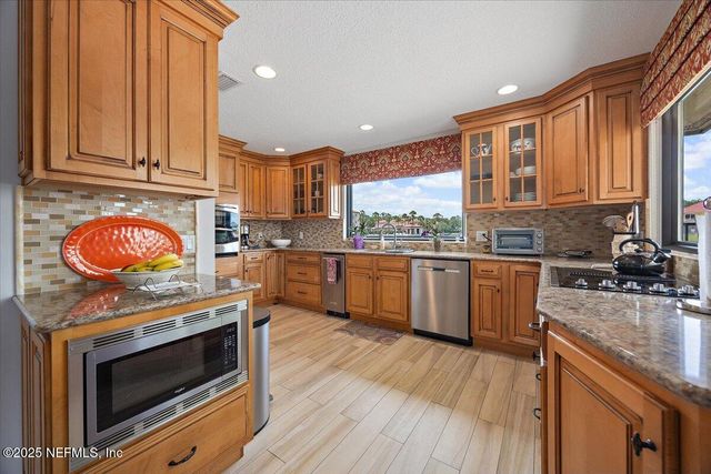 4063 E CORRIENTES Court, Jacksonville, FL 32217