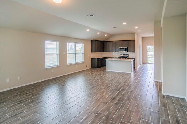 204 Rollingwood DR, San Marcos, TX 78666