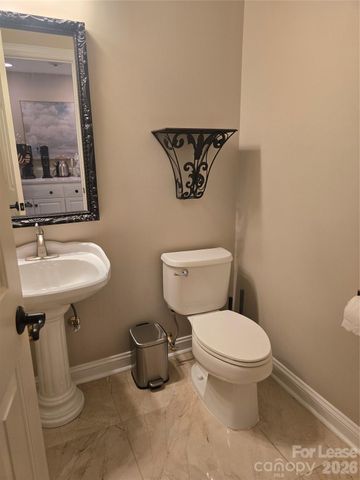 8800 Ferngrove Court, Waxhaw, NC 28173