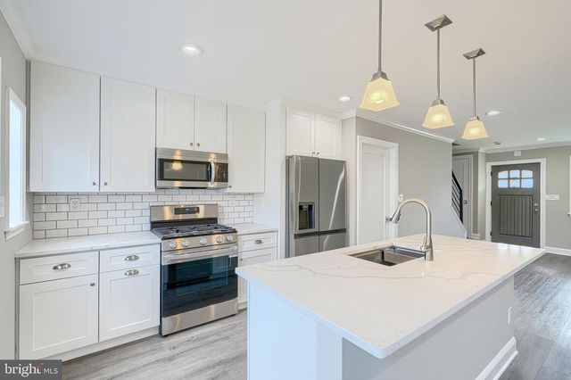 615 PONCA ST, Baltimore, MD 21224