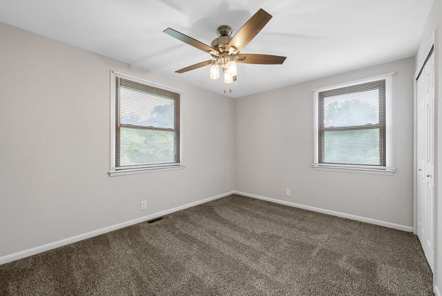 209 Downer Dr, Clarksville, TN 37042