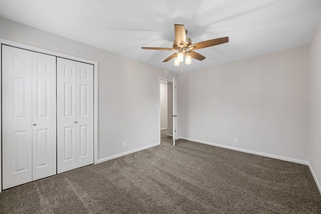 209 Downer Dr, Clarksville, TN 37042