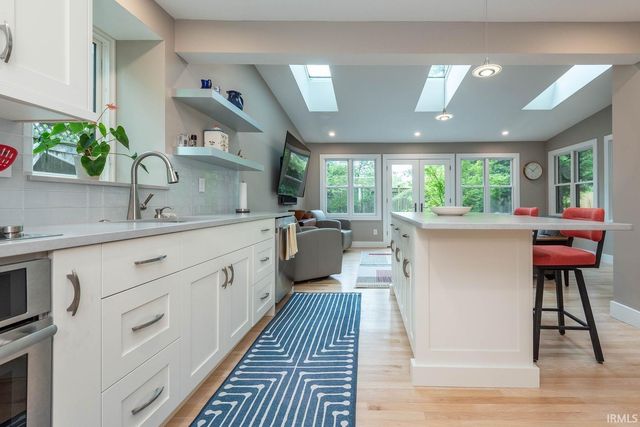 1016 E Maxwell Lane, Bloomington, IN 47401