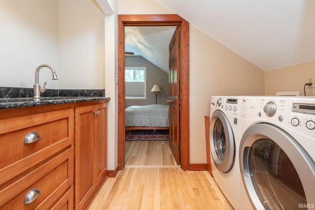 1016 E Maxwell Lane, Bloomington, IN 47401