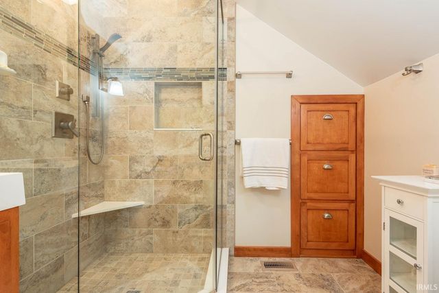 1016 E Maxwell Lane, Bloomington, IN 47401