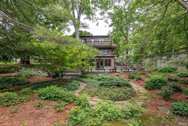 1016 E Maxwell Lane, Bloomington, IN 47401