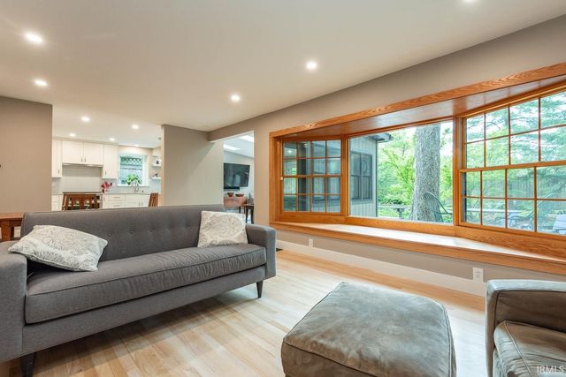 1016 E Maxwell Lane, Bloomington, IN 47401