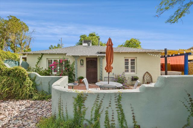 1929 E CLARENDON Avenue, Phoenix, AZ 85016