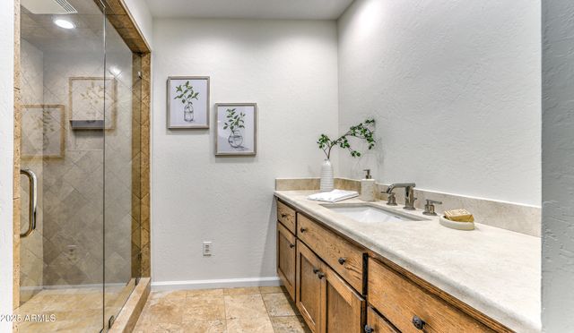 7337 E ECHO Lane, Scottsdale, AZ 85258