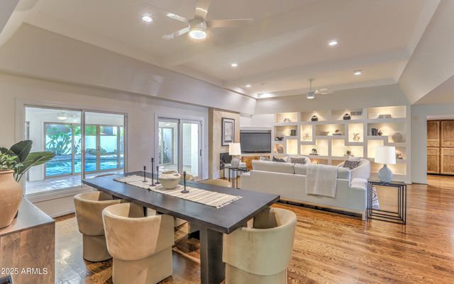 7337 E ECHO Lane, Scottsdale, AZ 85258