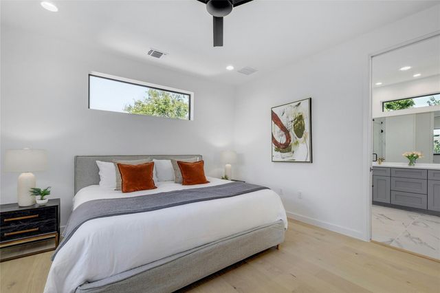 1202 Perez ST A, Austin, TX 78721