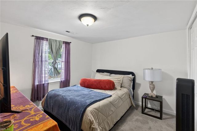 727 Broad ST, Portsmouth, VA 23707