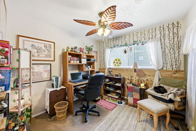 1582 N EMERALD DR, Layton, UT 84040